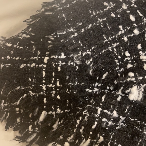 Tweed Skirt with ribbon tie - Picture 4 of 5